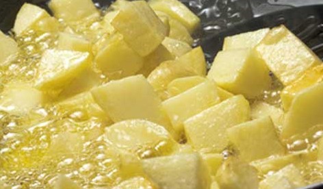 Un alimento frito en aceite de girasol engorda menos que si se fríe en  aceite de oliva, ¿verdad? | FUFOSA